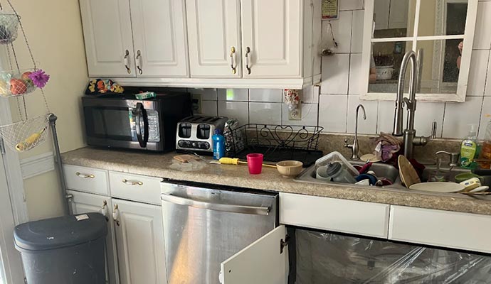 Haphazard kitchen room